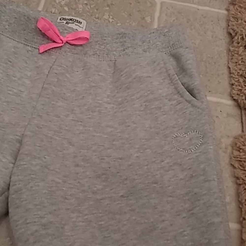 Sweat pants - Picture 3 of 6